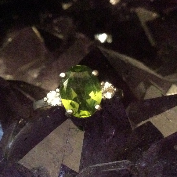 Genuine Peridot Ring with Aquamarines